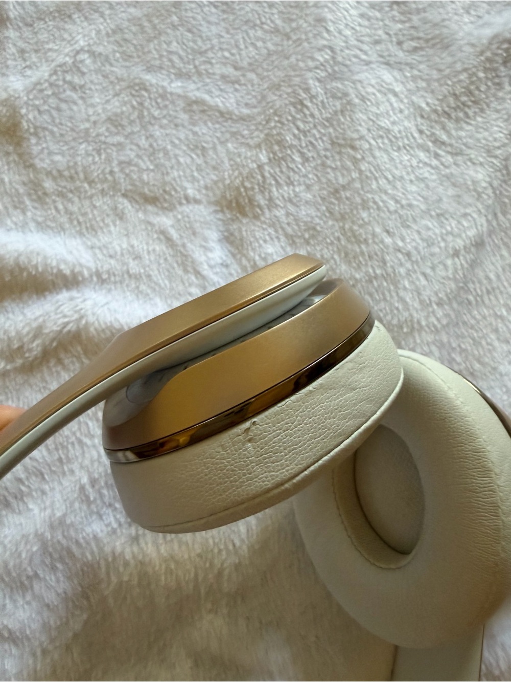 Beats by Dre beatssolo3 wireless headphones - Picture 9 of 10